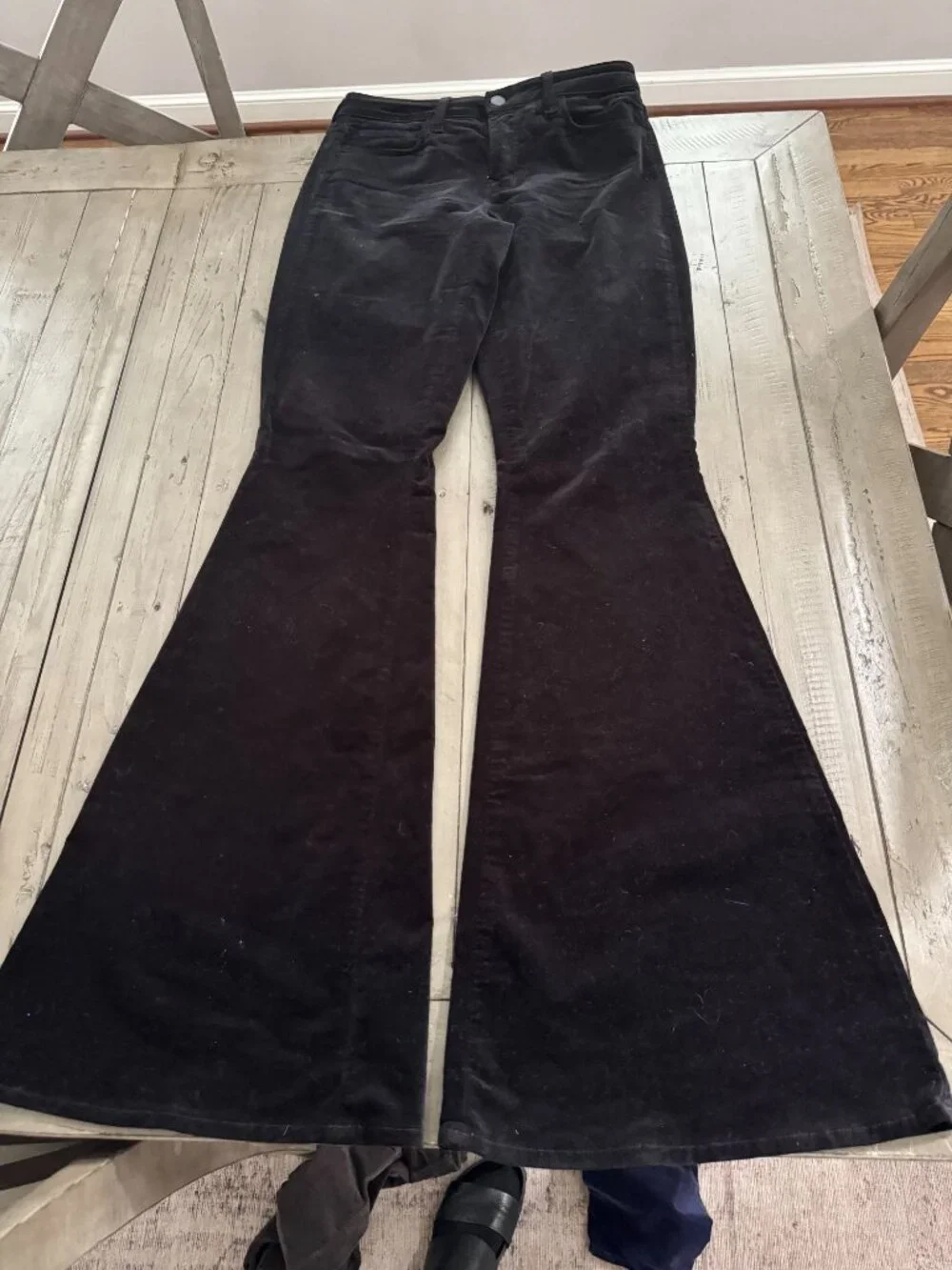 L'AGENCE Solana Big Flare Jeans Noir Black Velvet Size 26